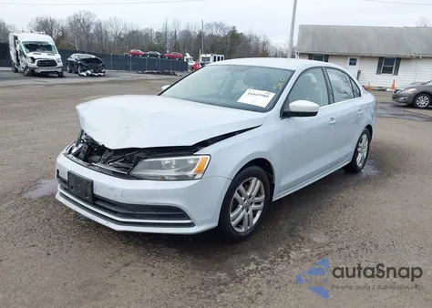 2017 Volkswagen Jetta 1.4T S z USA, uszkodzony, nr VIN 3VW2B7AJ5HM320830